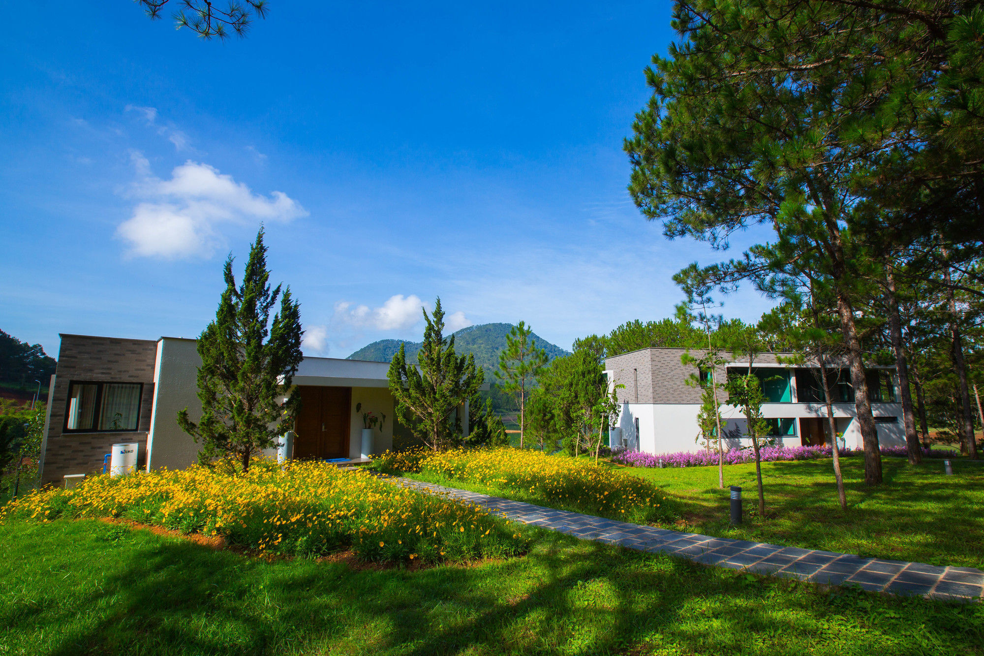 Terracotta Hotel & Resort Dalat Exterior foto